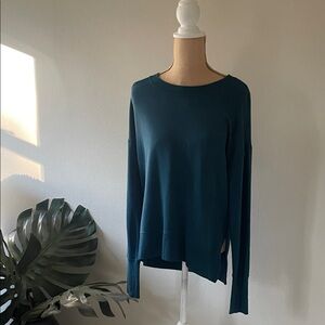 Athleta Costal Luxe Deep Teal Long Sleeve Top